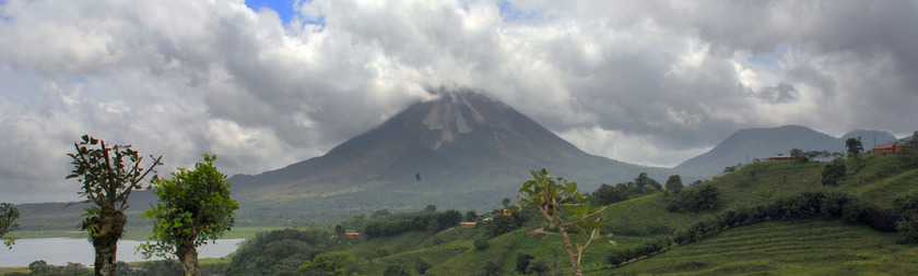 Costa Rica- Volcan Arenal.jpg